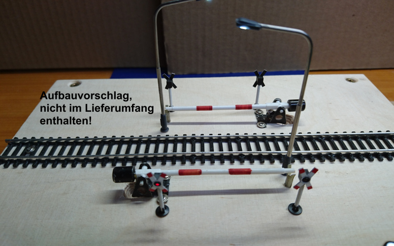 4.1.7 Servo Steuerung für einen signalabhängigen Bahnübergang mit Wechselblinkern, programmierbar